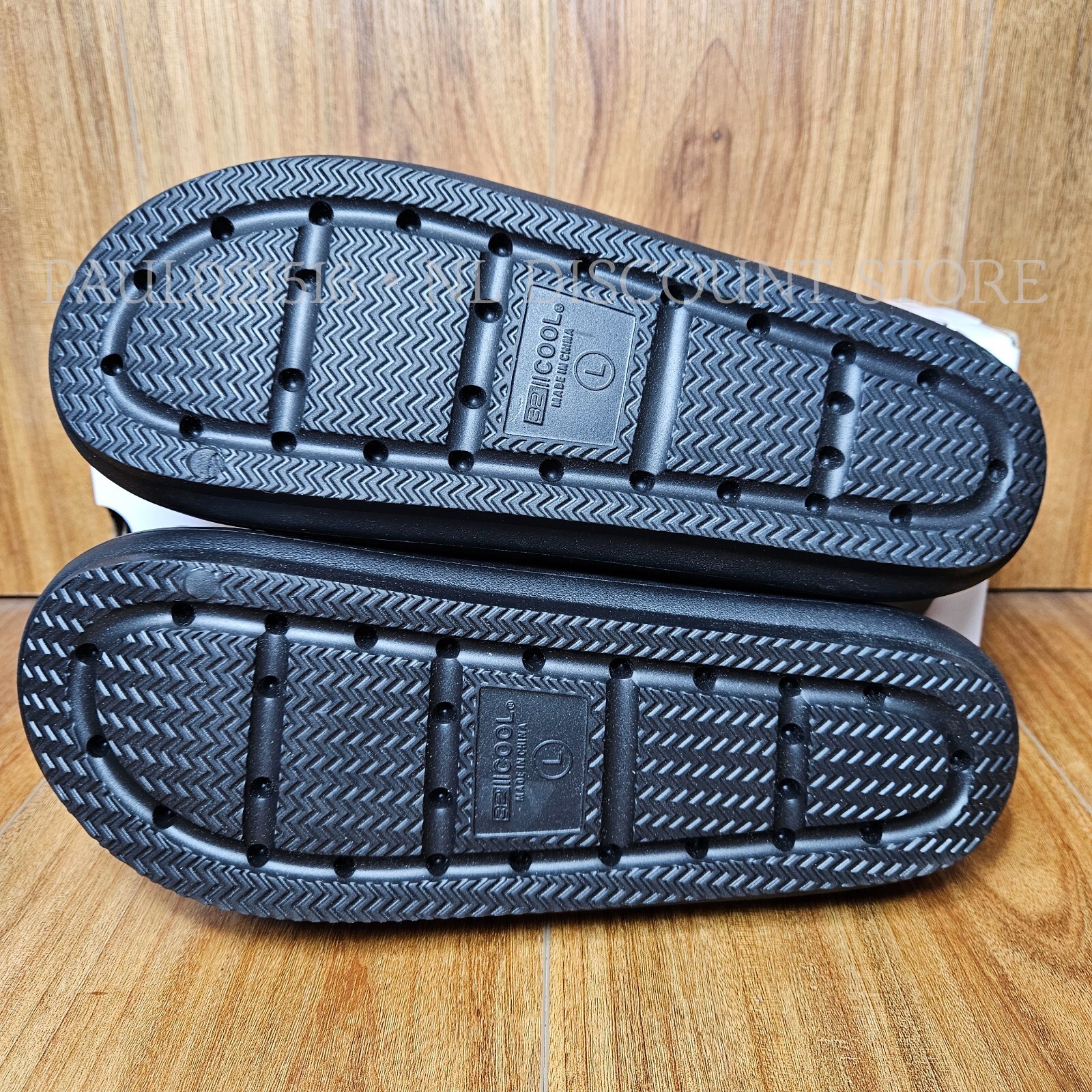 32 DEGREES COOL Cushion Slides Unisex (W)Women’s & (M)Men’s ~ Black