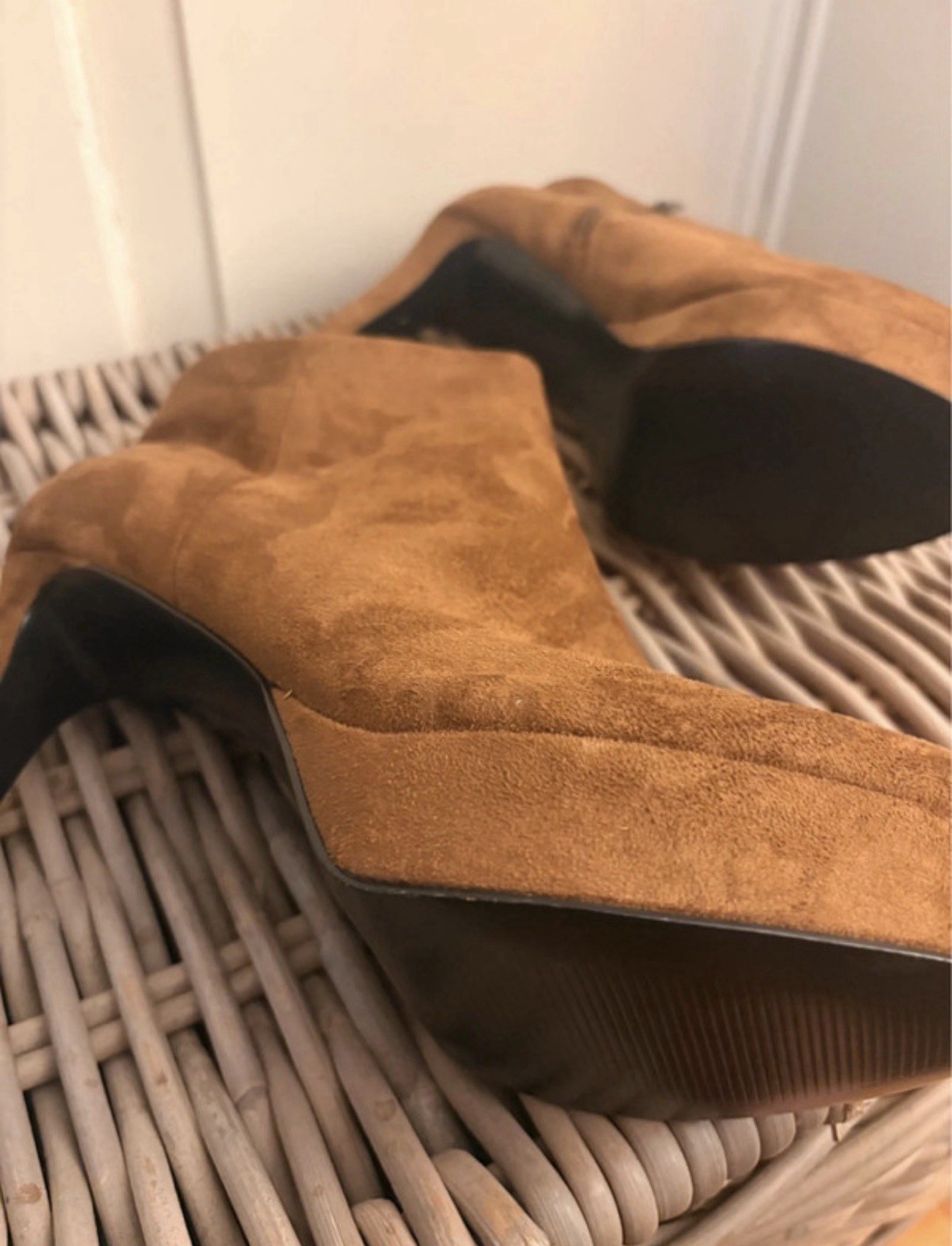 Nine West Women’s Suede Ankle Booties Tan Brown Heeled Boots Size 9.5