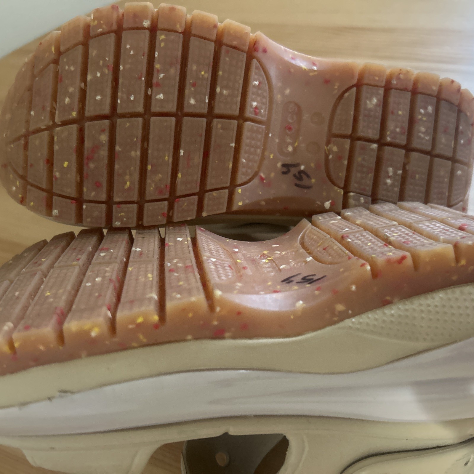 Crocs Mega Crush Platform Clogs Size 5 Chai Tan Comfort Slip On Chunky Spring