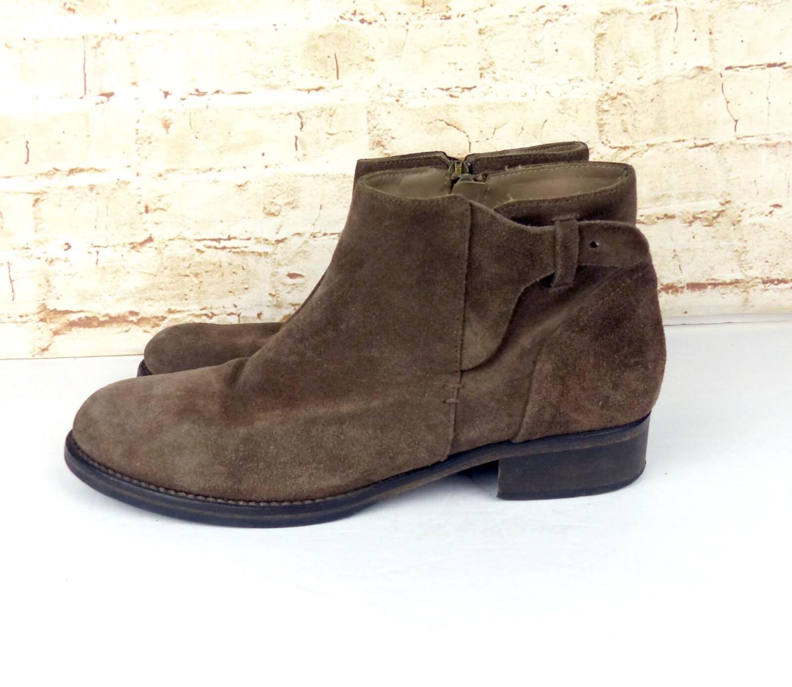 Italeau Bootie Women 9 US 39.5 Brown Waterproof Suede Leather Ankle Strap FLAW