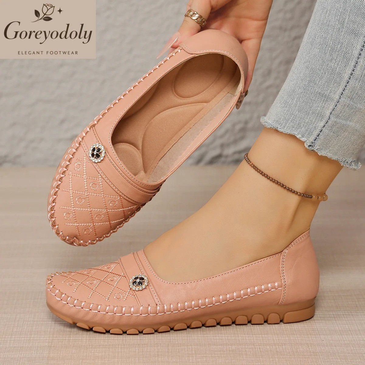 Women’s Quilted Leather Loafers Slip On Breathable Casual Walking Flat Shoes