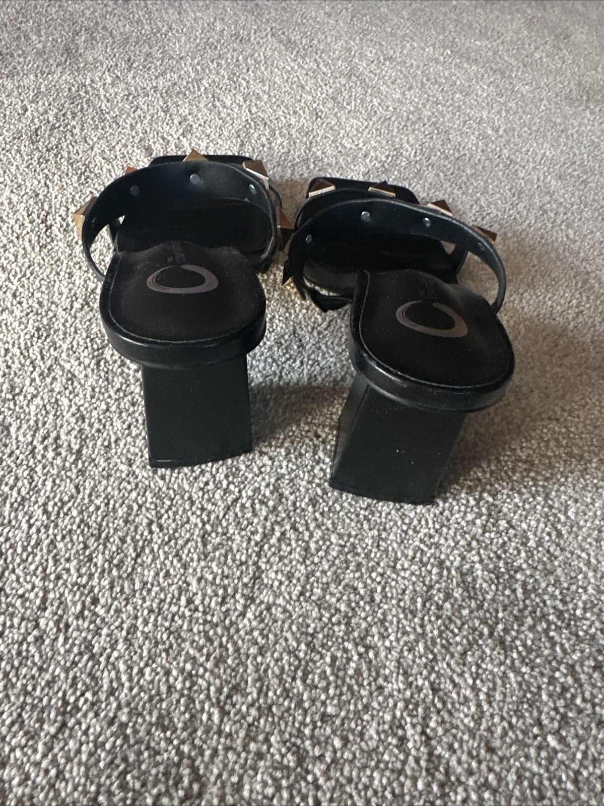 Tru Comfort Foam Black Sandals Classy! Sophisticated!