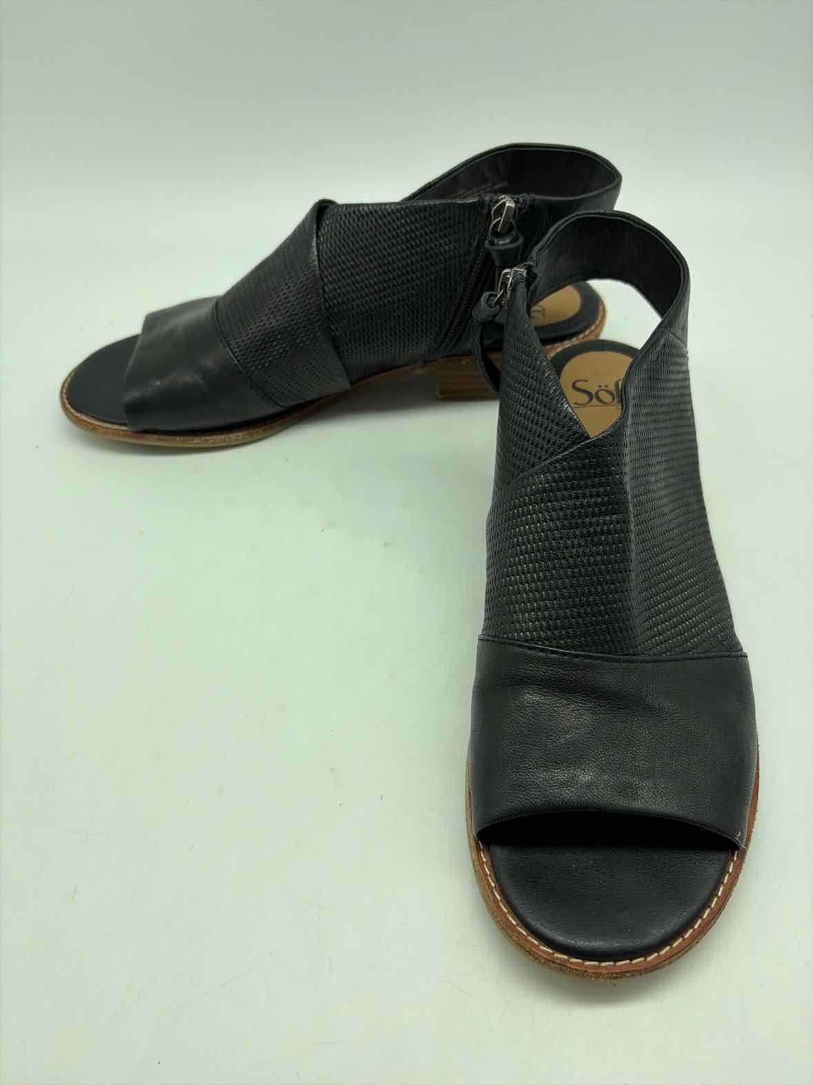 Pre-Owned Sofft Black Size 9.5M Caged Sandals