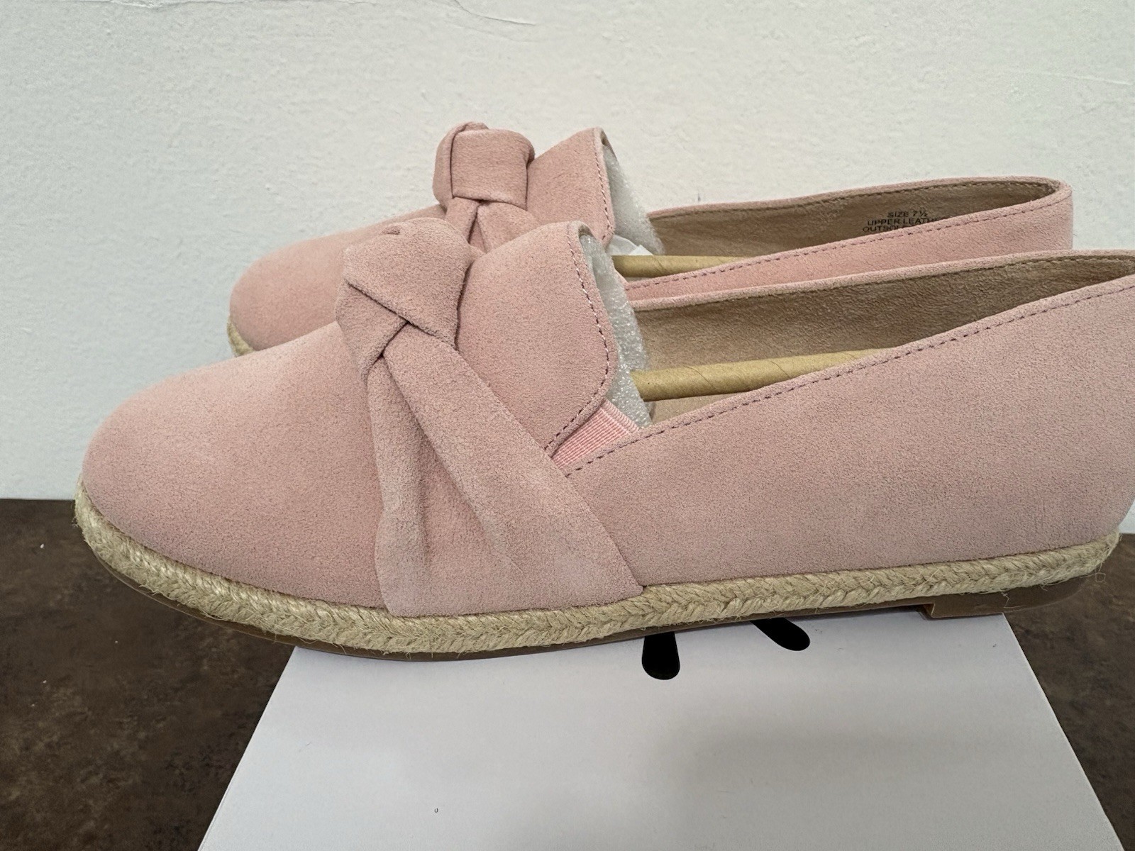 NIB Isaac Mizrahi Women’s Pink Knotted Slip On Espadrille Flat Shoes- Size 7.5