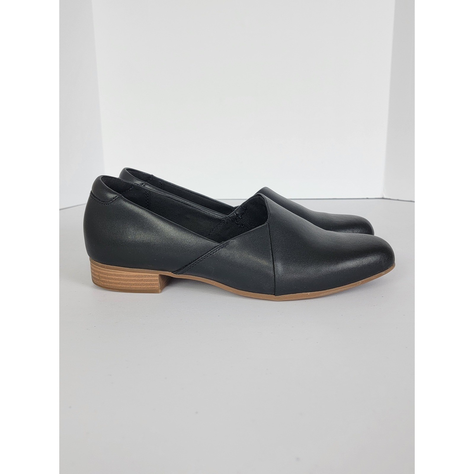 Clarks Juliet Palm Black Leather Loafers Women Size 10 Comfort Work Flat