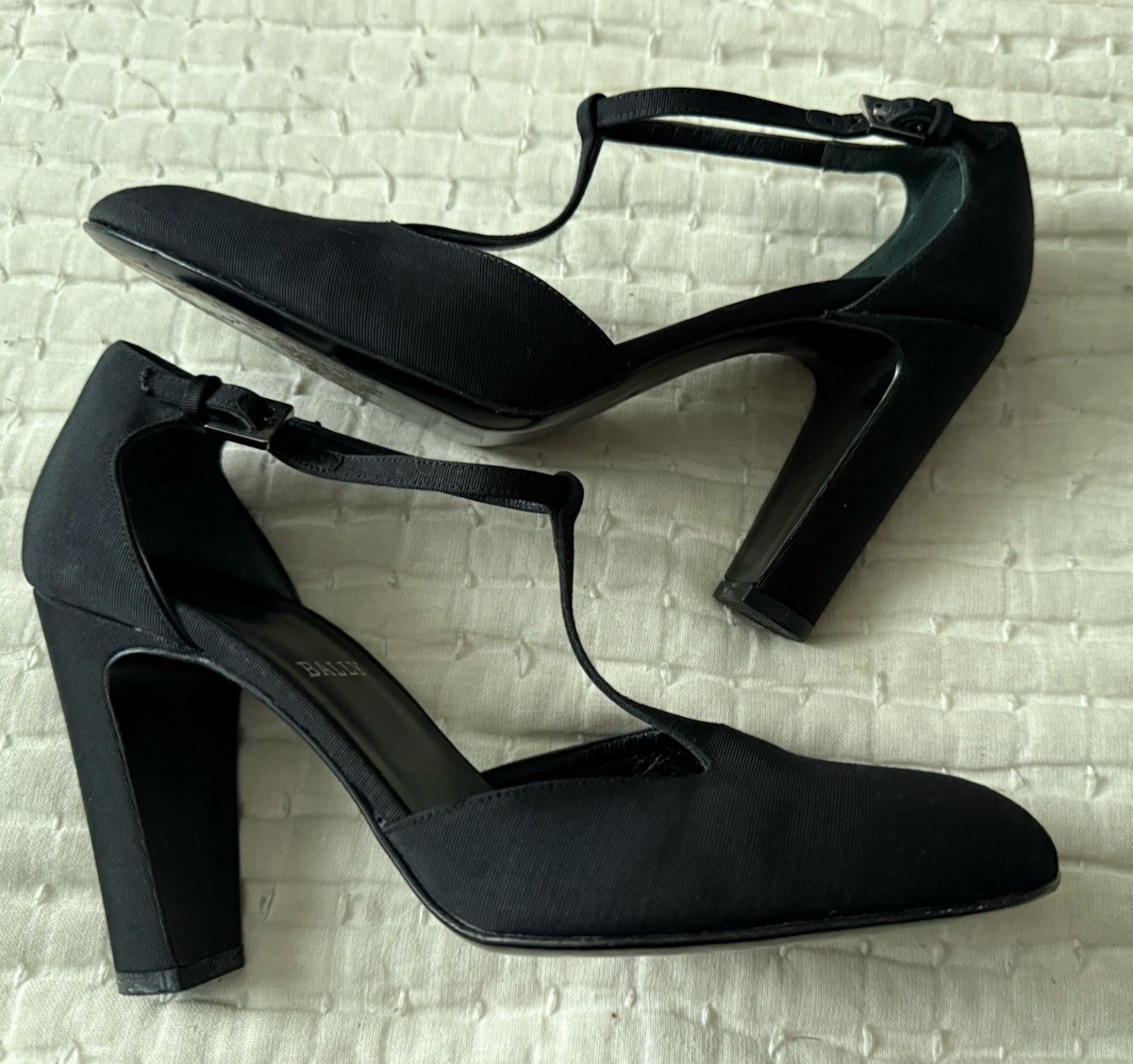 Bally Switzerland Black Grosgrain T Strap Pumps Heels Sz 6