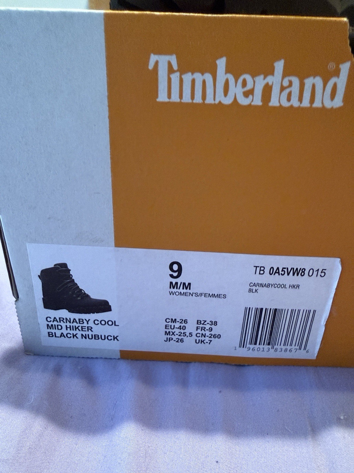 New In Box Timberland Women’s Boots Size 9