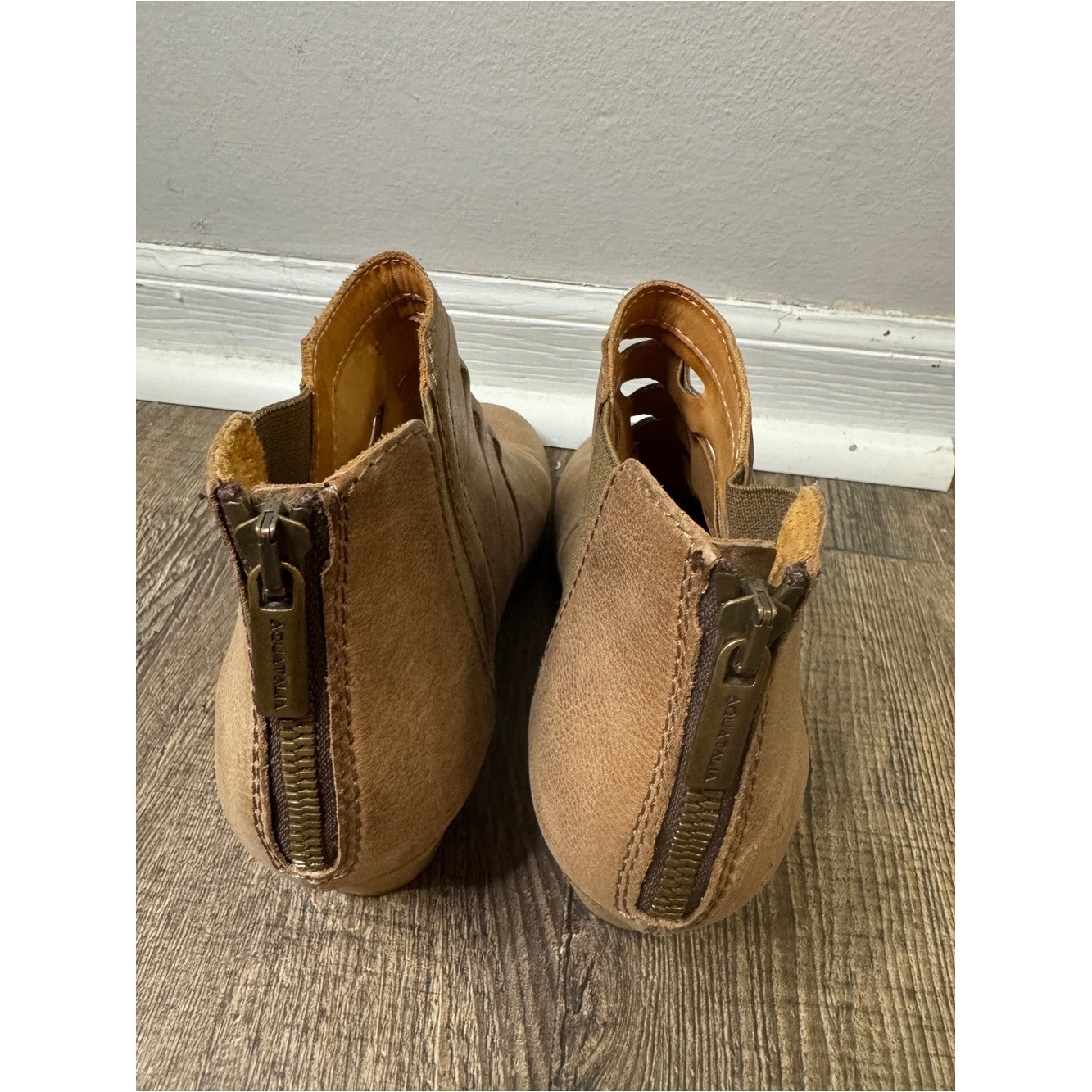 Aquatalia Women’s Tan Cutout Ankle Boots