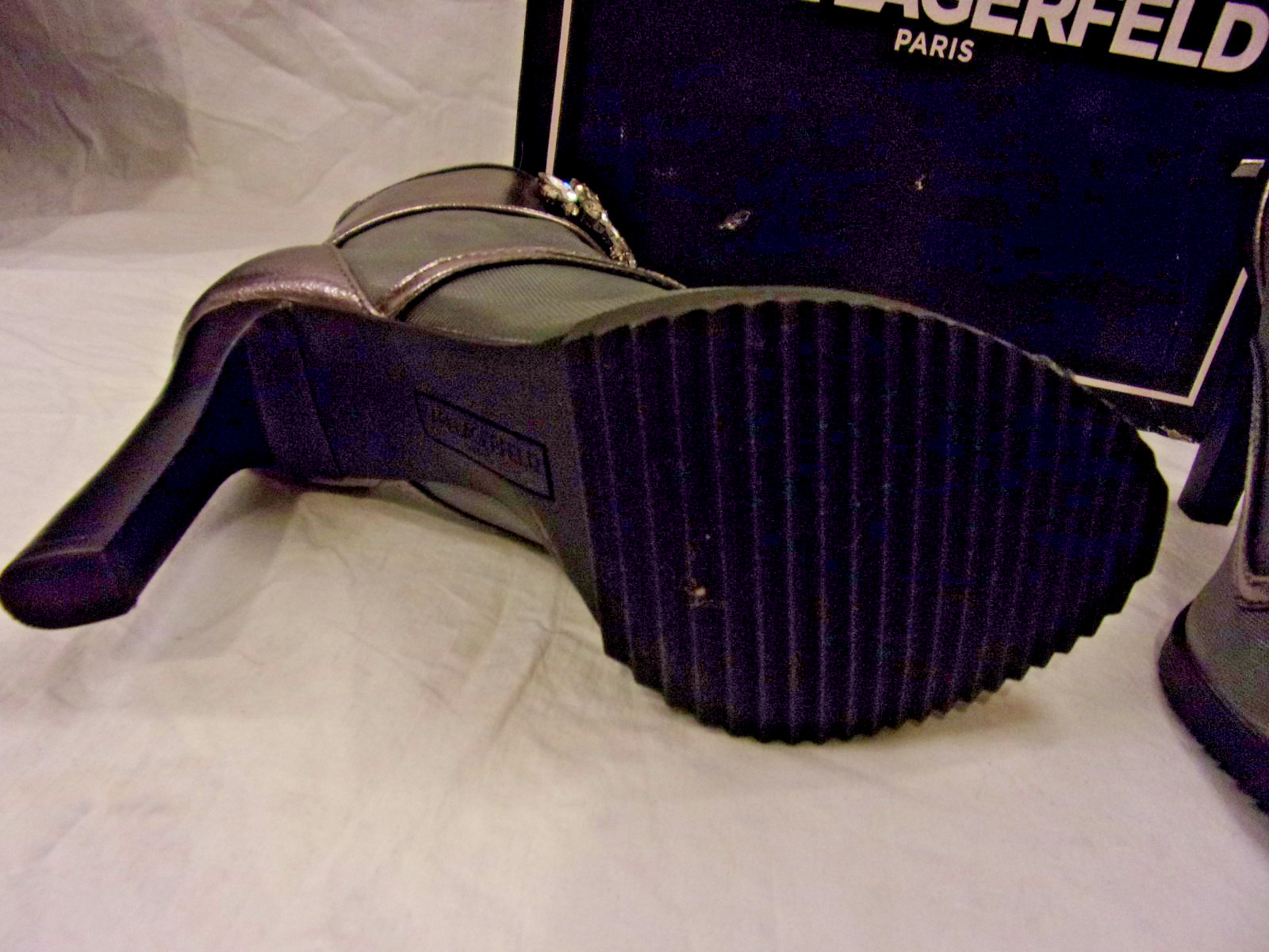 Karl Lagerfeld Paris Blayze Crystal Mesh Peep Toe Booties Silver 8M BNIB