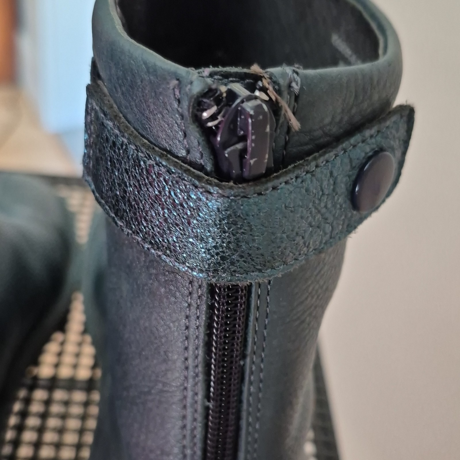 Women’s Size 8.5 Teal Blue Camper Beetle Boots Leather Energia Humana