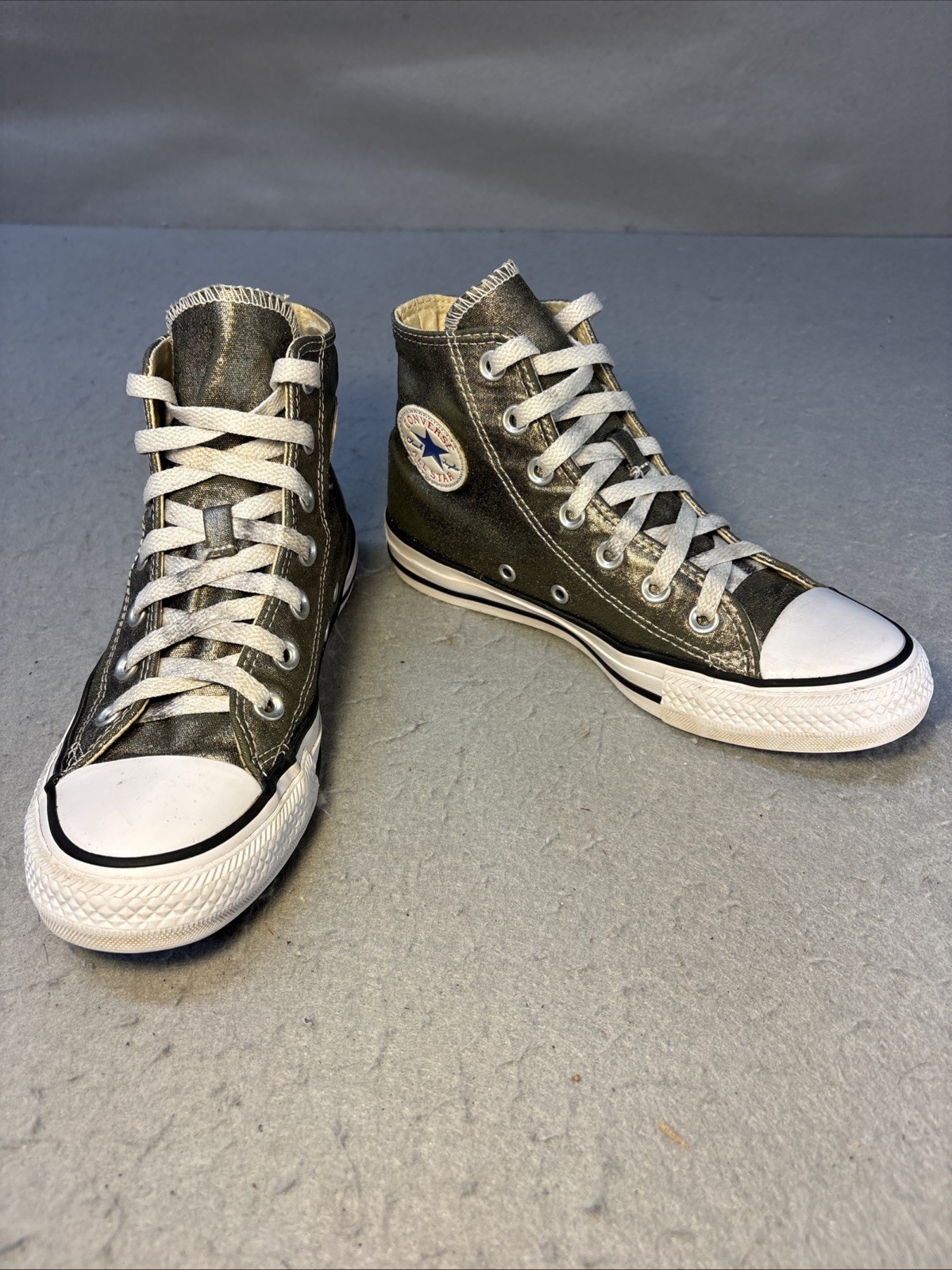 Converse Chuck Taylor AllStar High Top Metallic Green Glitter Sneakers Women’s 6