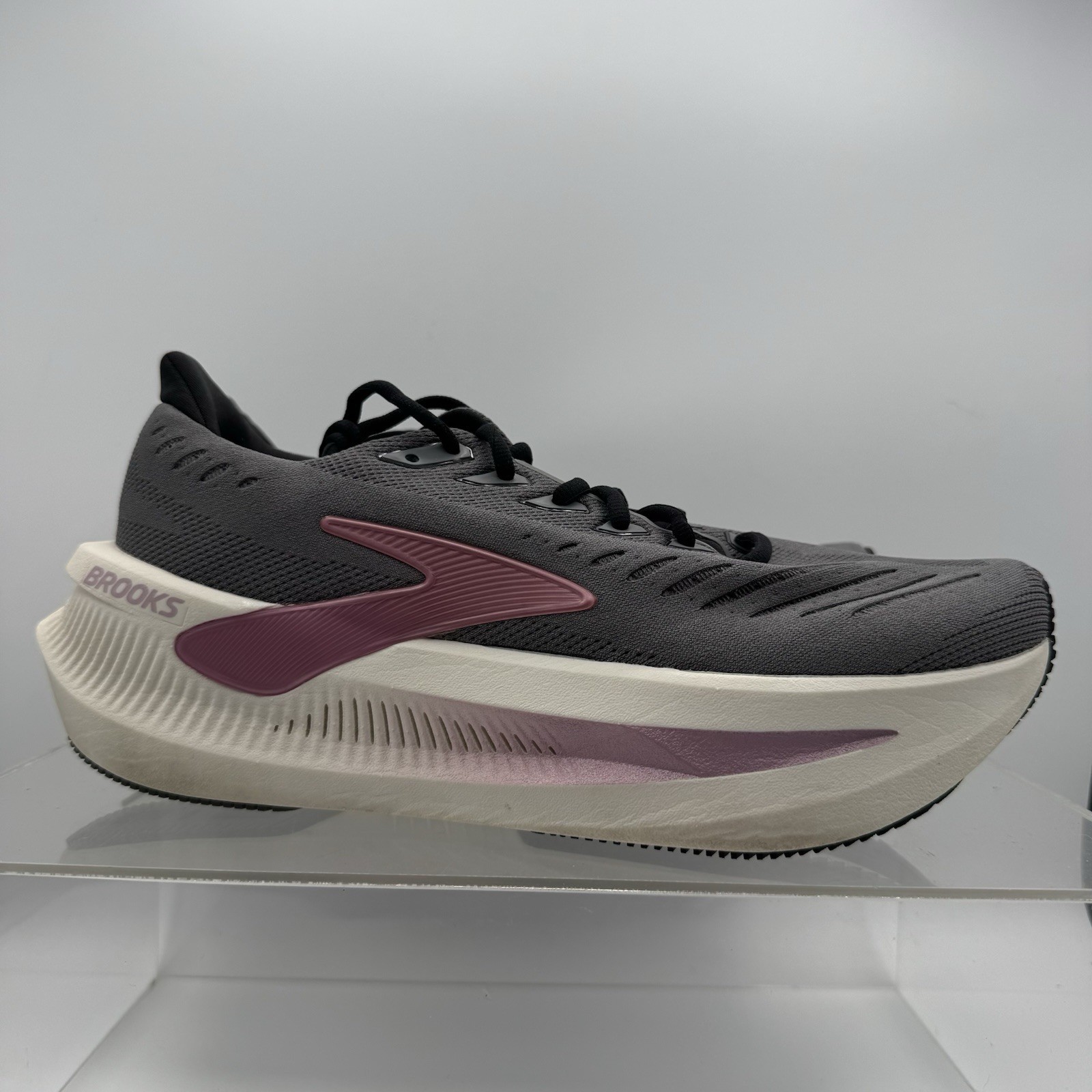 Brooks Glycerin Max 2 Grey White 1204681B059 Running Shoes Women Size 10.5