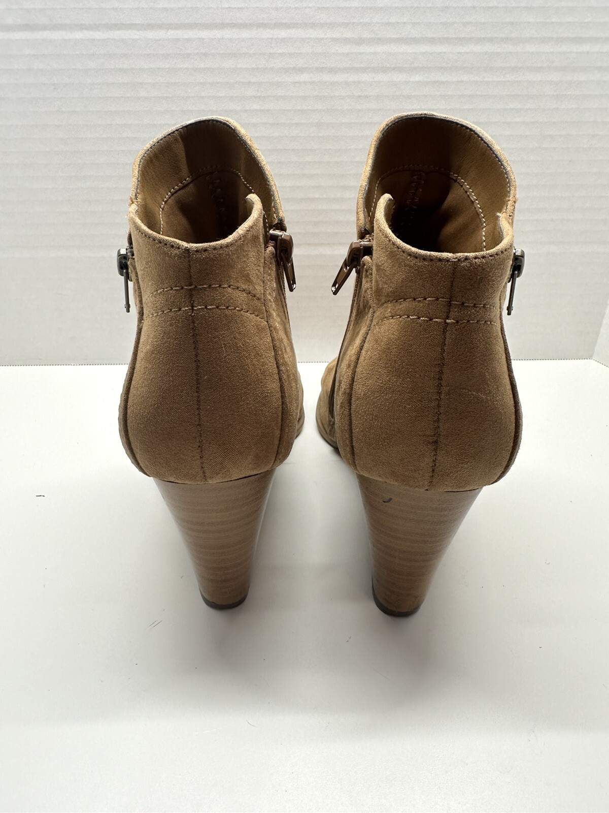 RUFF HEWN Wedge Bootie Womens 9 Camel Tan Vegan Suede Ankle Boot Shoe RH-HOLLEY