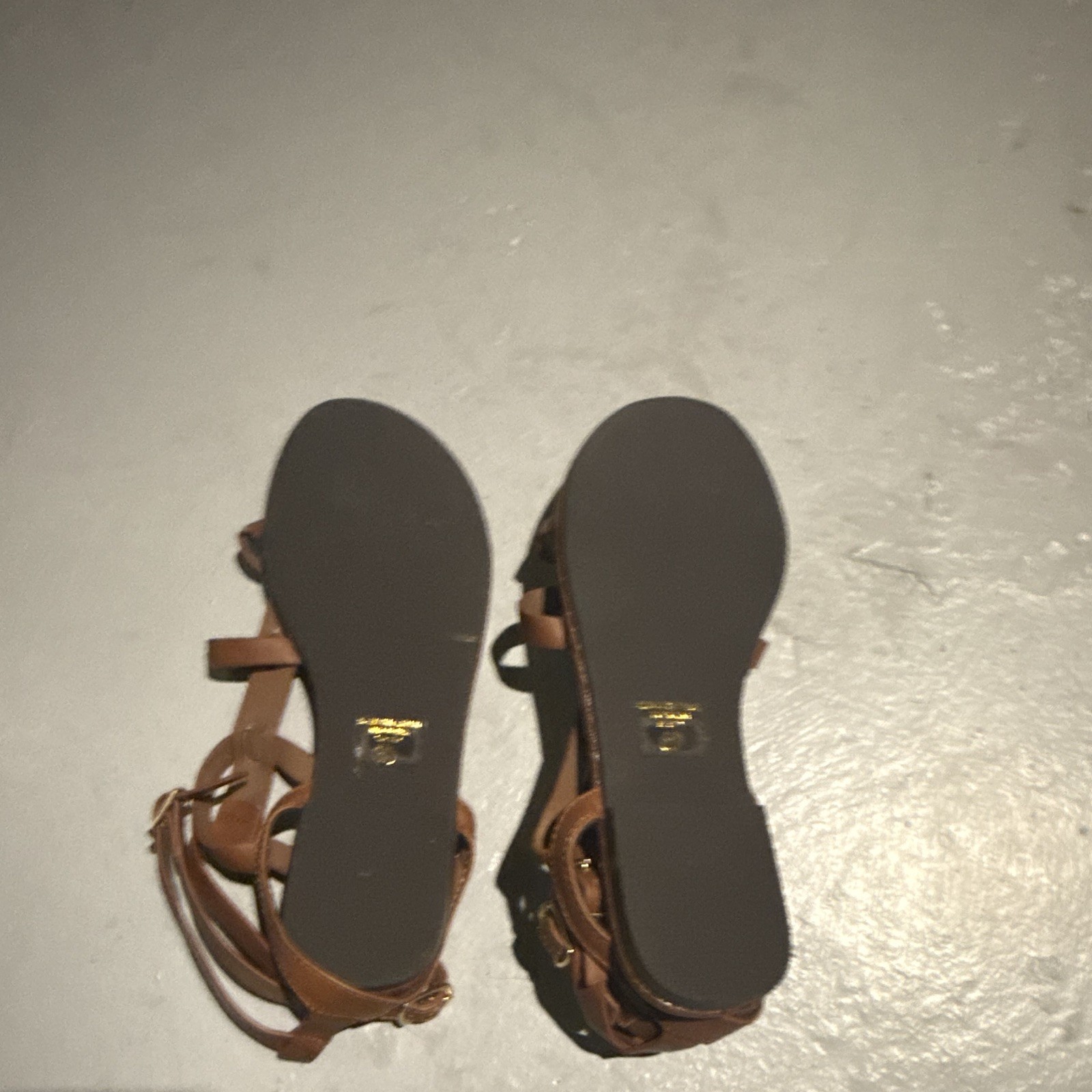 Women’s Brown Leather Strappy Ankle Strap Buckle Flat Sandals Size 8.5