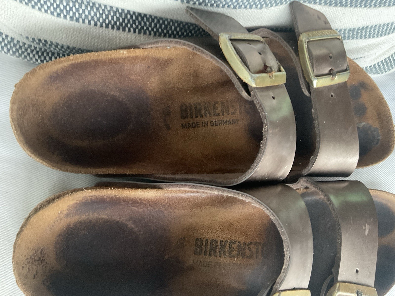 BIRKENSTOCK Wmn ARIZONA 2 Strap SLIDE SANDALS Metallic Bronze Size 38 (7)