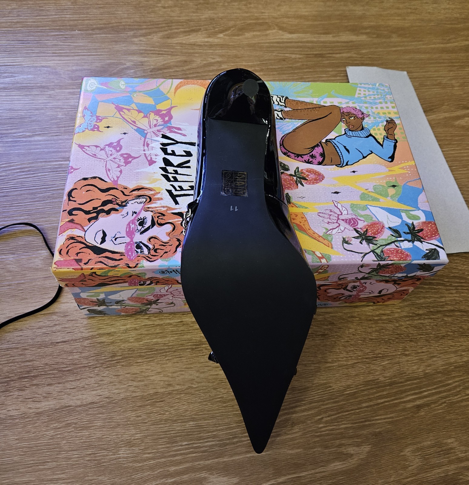 Jeffrey Campbell Pumps Size 11 – Etoile Black Patent w/ Silver Stars – Brand New