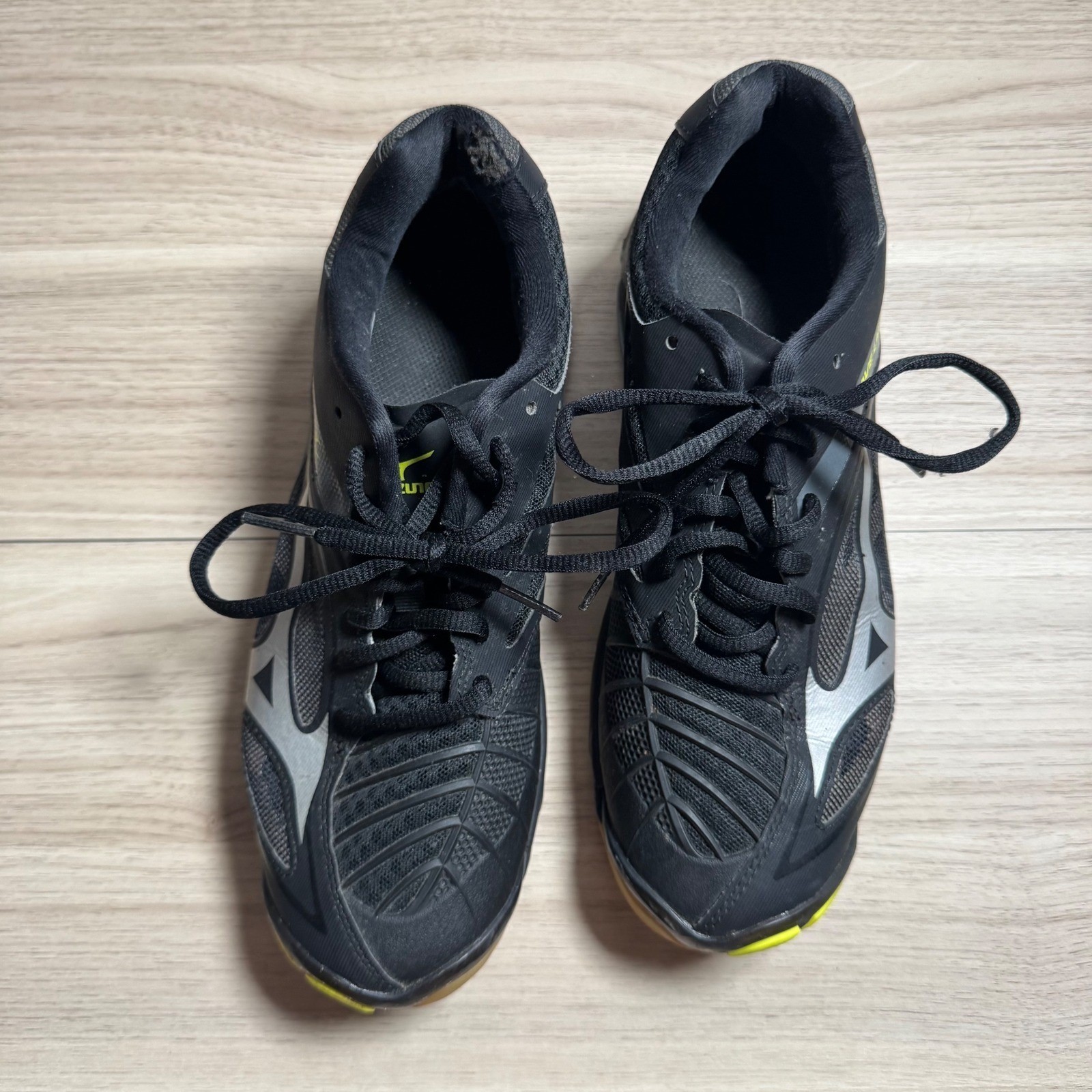 Mizuno Wave Lightning Z3 Volleyball Shoes Womens 9 Black Silver Court Shoes