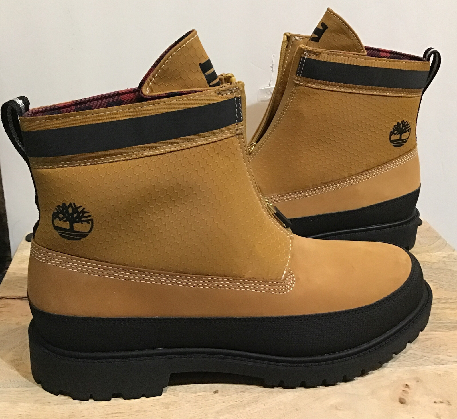 TIMBERLAND Heritage Front Zip Boot Sz 8.5 M Women TB0A2JTV231 Wheat Nubuck $170