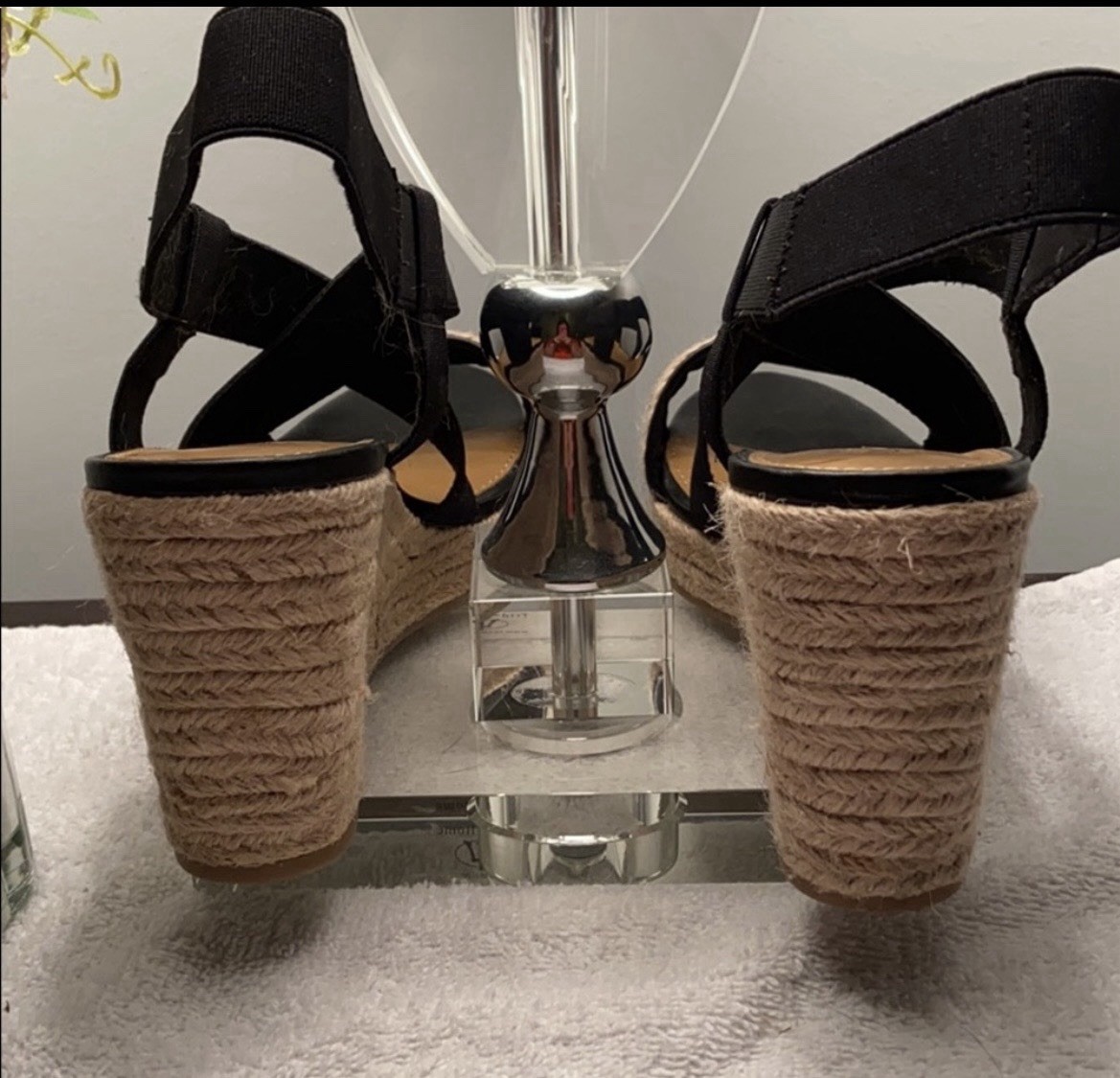G.H. Bass & Co. Rylee 3-1/2” Wedge Espadrilles Sandal.
