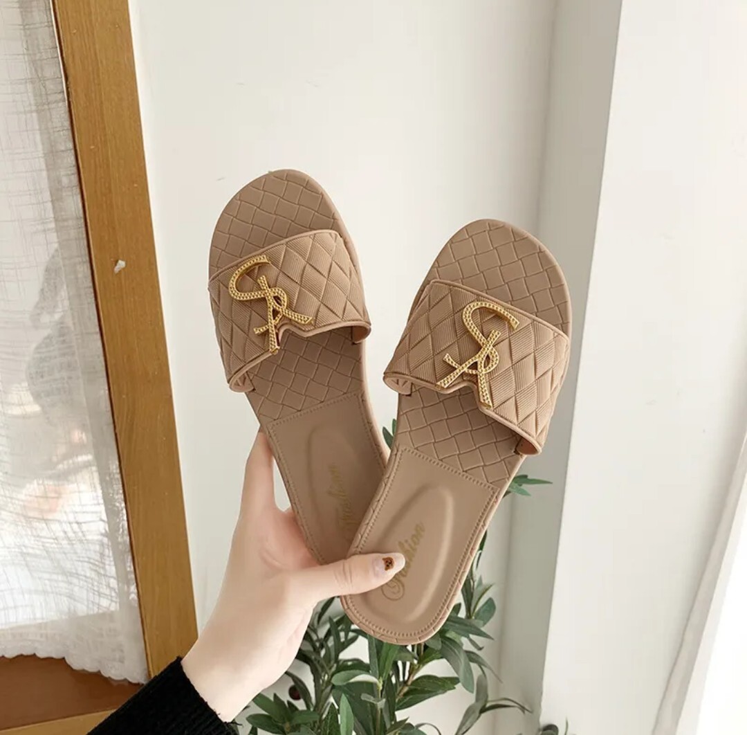 Slippers Woman Sandals On Gold Metal Decoration