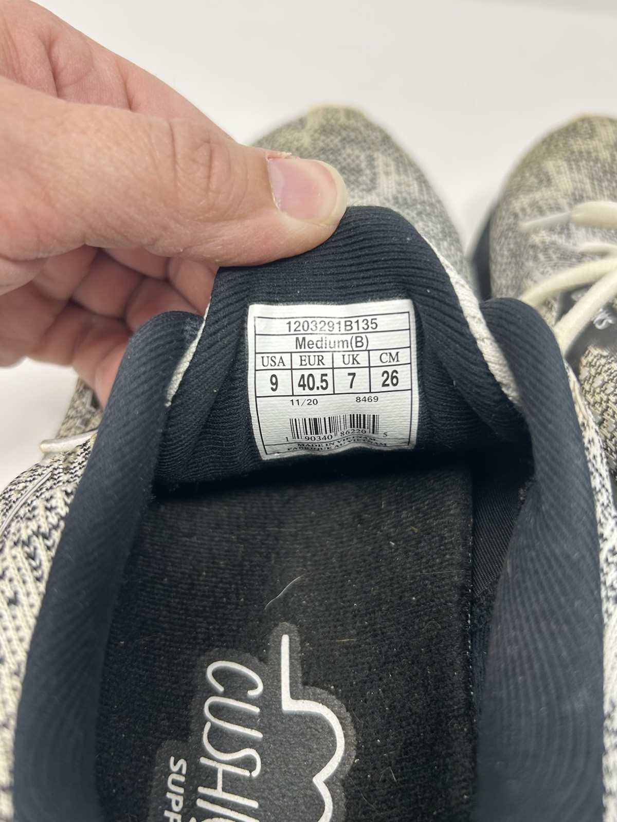 Brooks Adrenaline GTS 21 Black/Gray/White – 120329-1B-135, Size 9