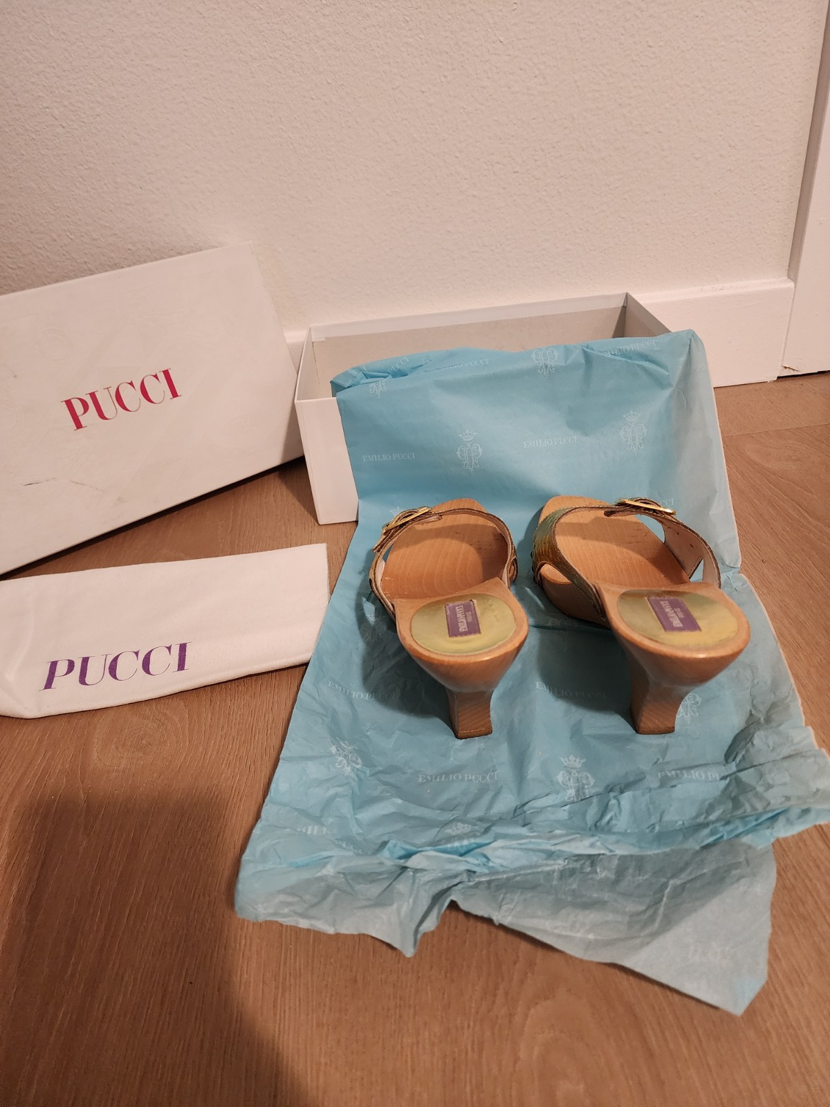 emilio pucci heels