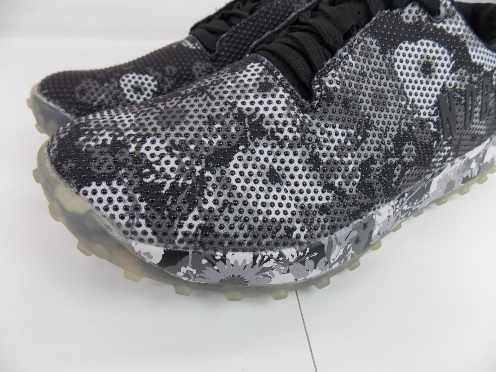 NoBull Womens Floral Trainer Shoes Black Gray White Athletic Workout SZ 7