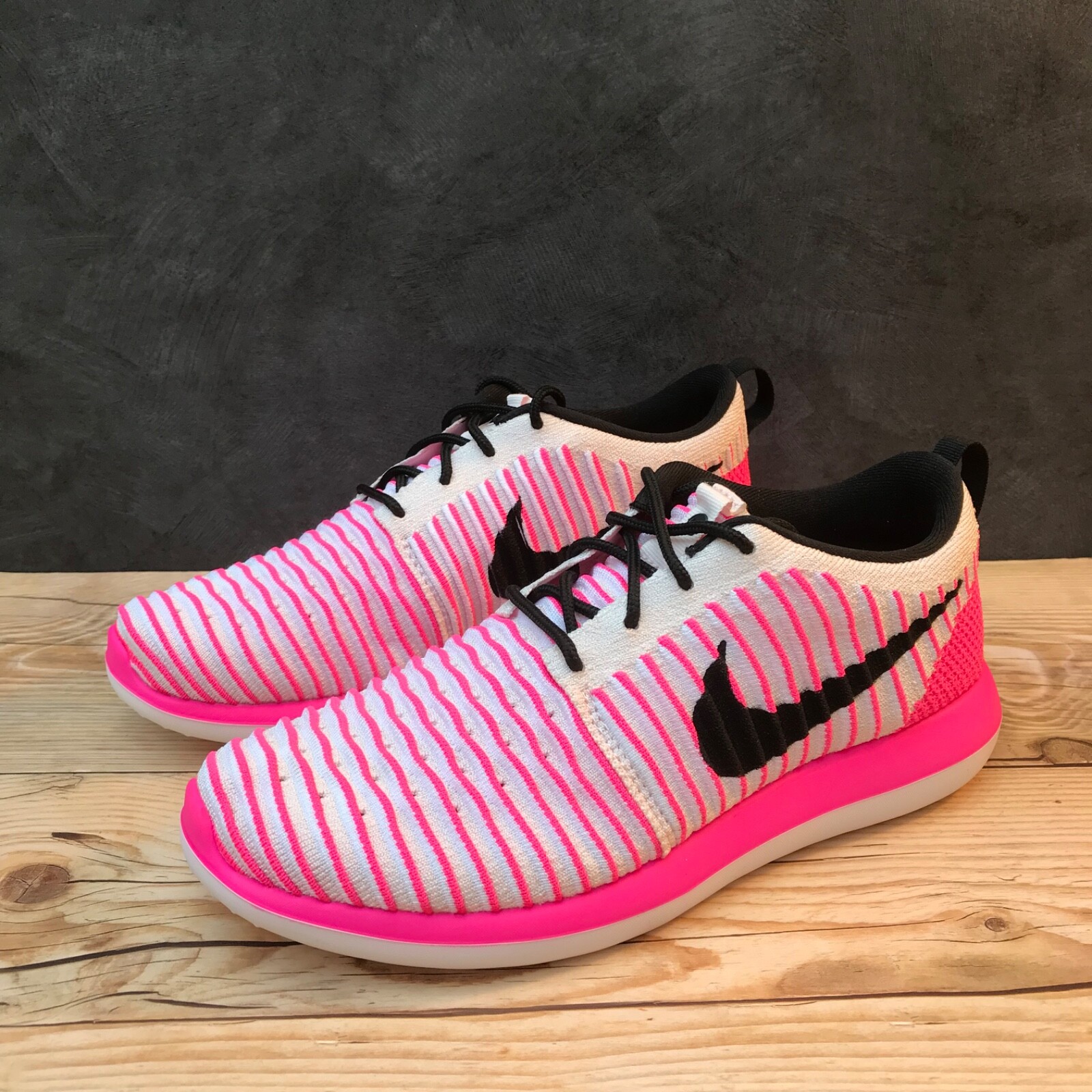 *New* Nike Roshe Two Flyknit Pink White & Black Select-a-Size