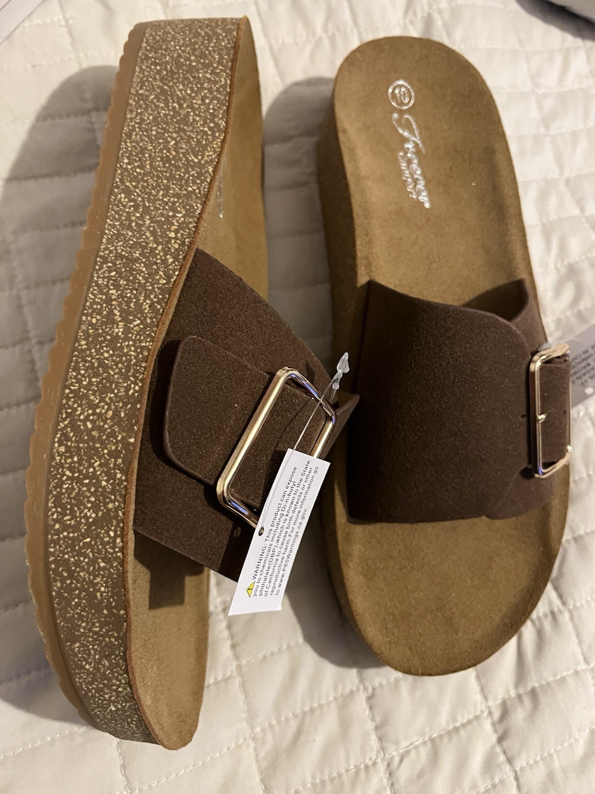 Forever Comfort Womens 10 Slip-On Platform Sandals Buckle Detail Cushioned Sole