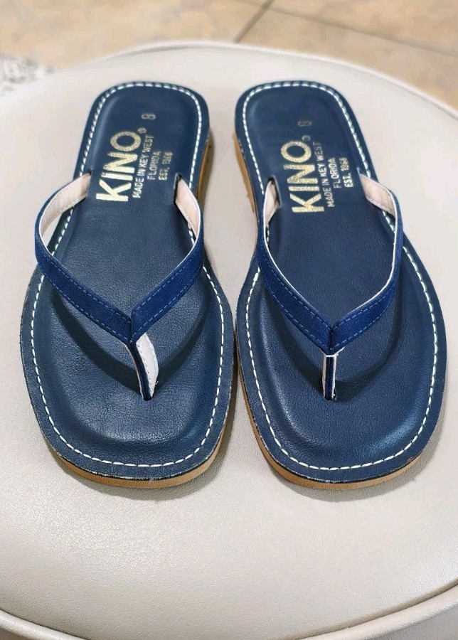 KINO Thin Leather FlipFlops, Blue, Size 8