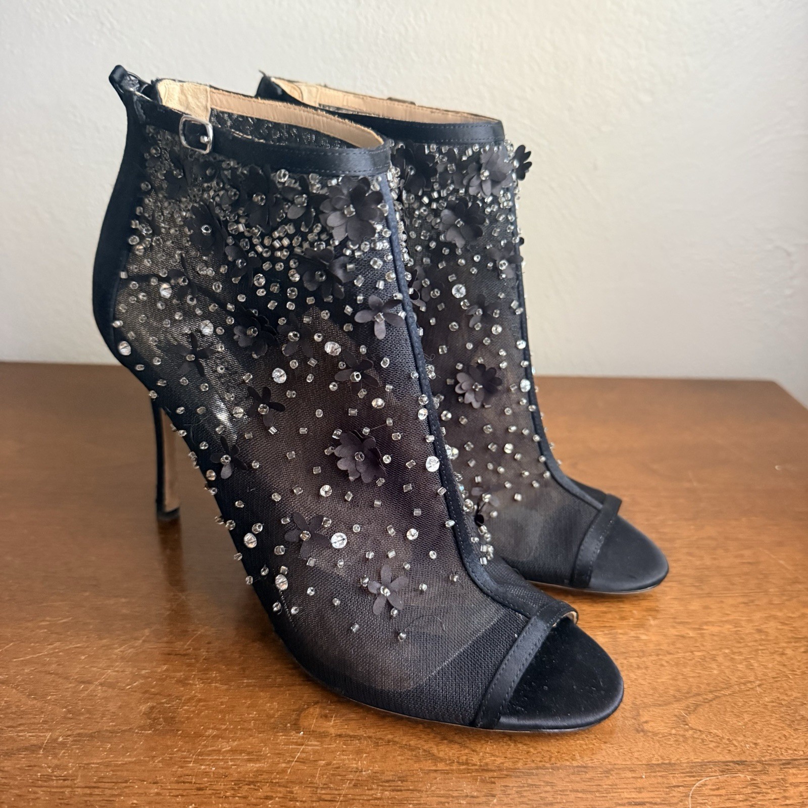Badgley Mischka Isadora Black Satin Peep Jewel Floral Embellished Booties Sz 9 M