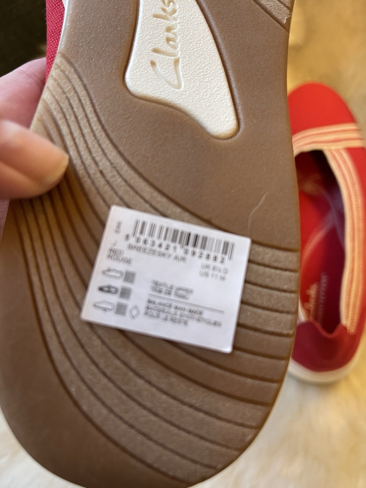 Clarks Cloudsteppers Red White BreezeSky Air 11 NWOB Sporty Preppy Flats Comfort