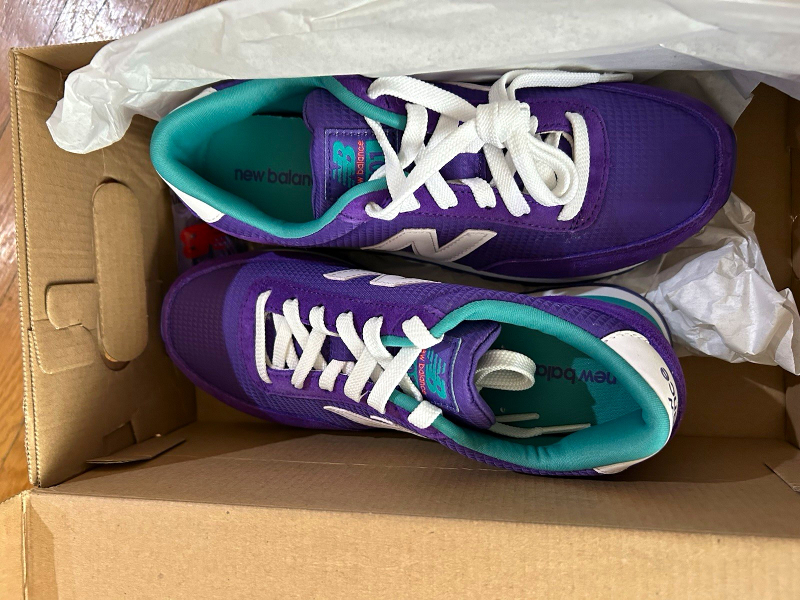 New Balance 501 Women’s Low Top Lace-Up Sneakers Purple/White/Teal Size 6.5