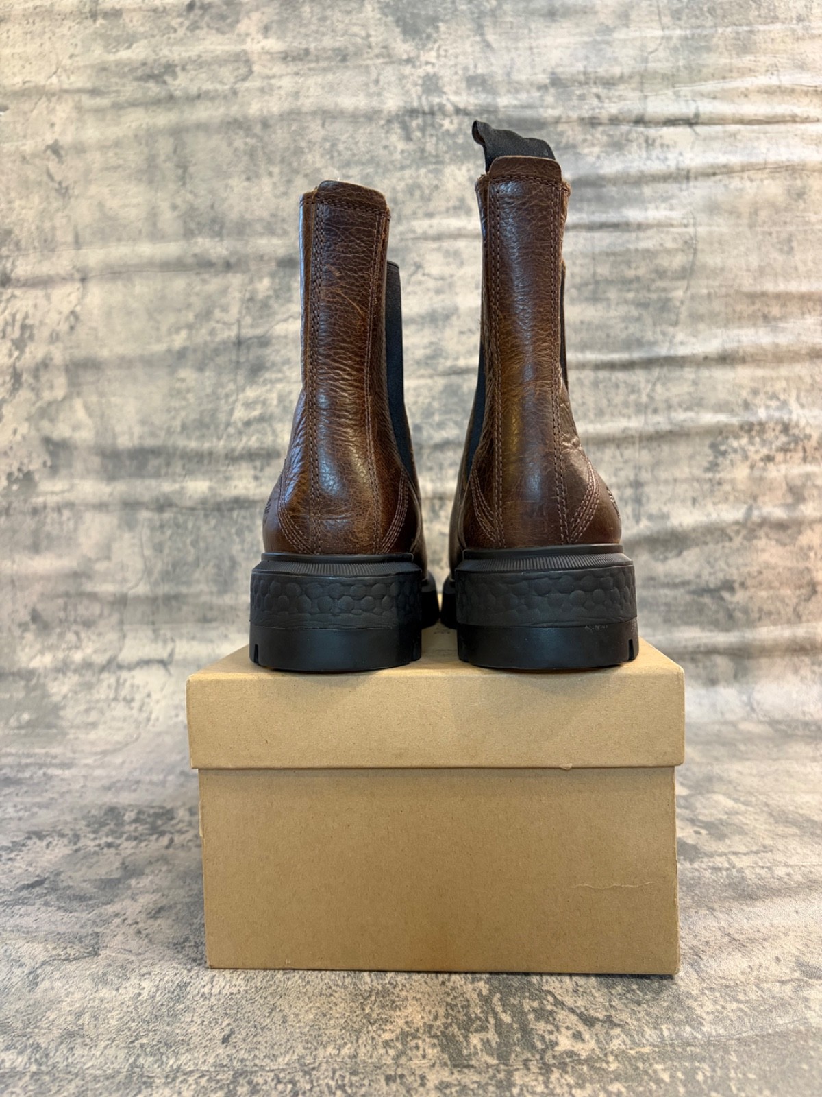 Timberland Cortina Valley Womens Pull On Chelsea Boots in Dark Brown US 9.5