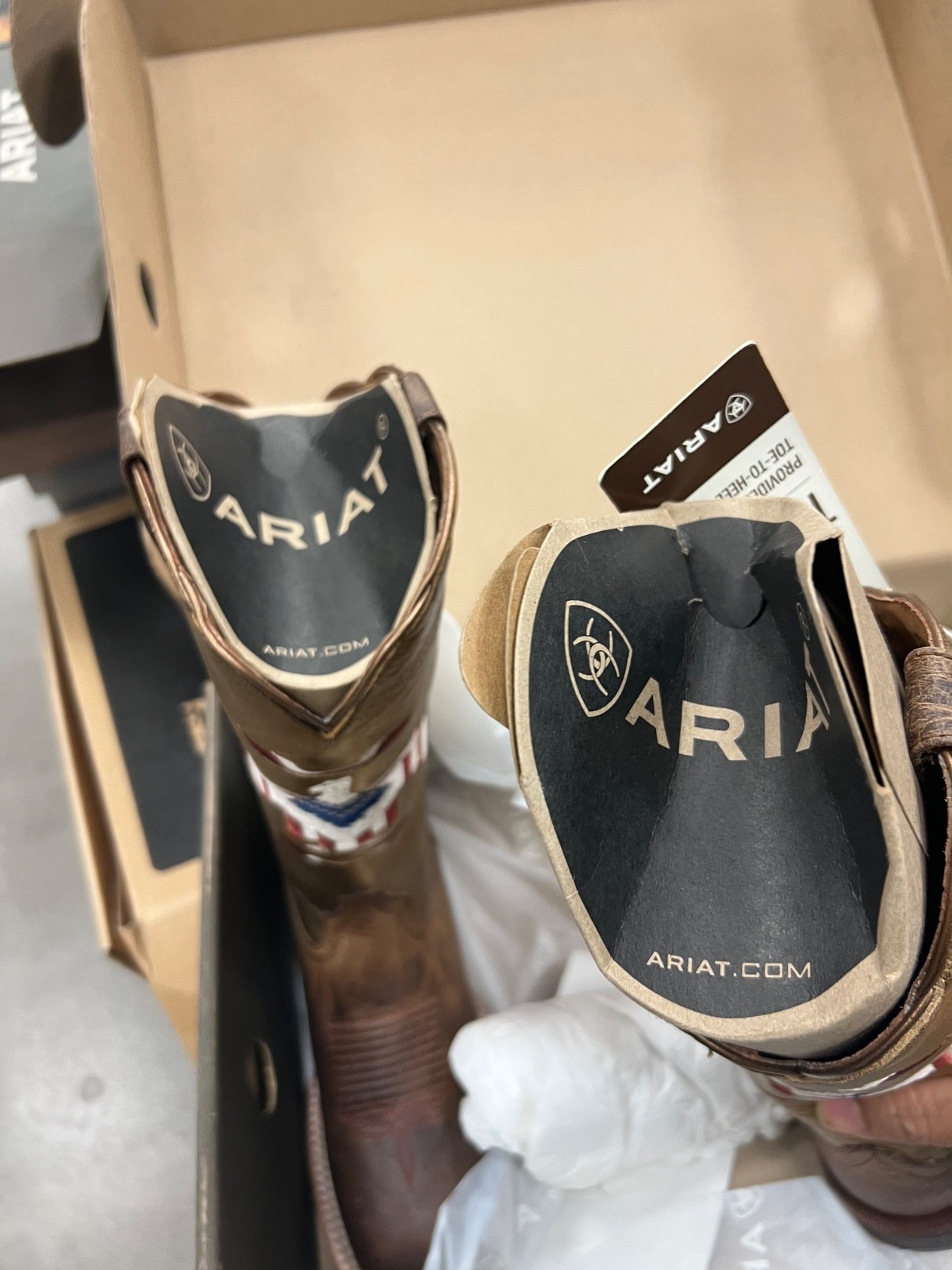 ARIAT Frontier Thunderbird Chimayo Western 👢 Women’s 6 B NIB Rare