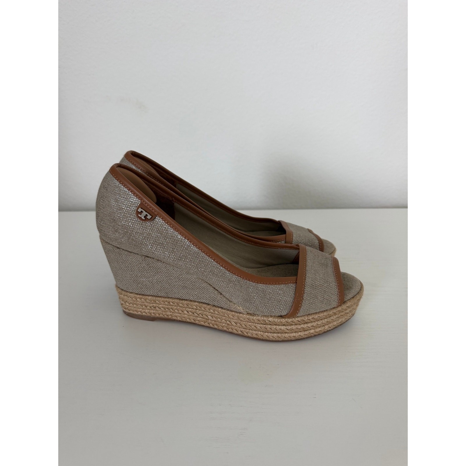 Tory Burch Womens Majorca Espadrille Wedges Neutral Canvas Leather Size 38/7-7.5