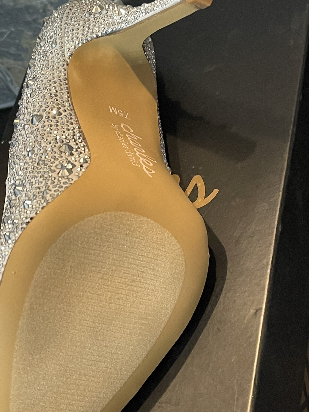 Charles by Charles David Womens Pact Silver Pumps Heels 7.Medium (B,M)rhinestone