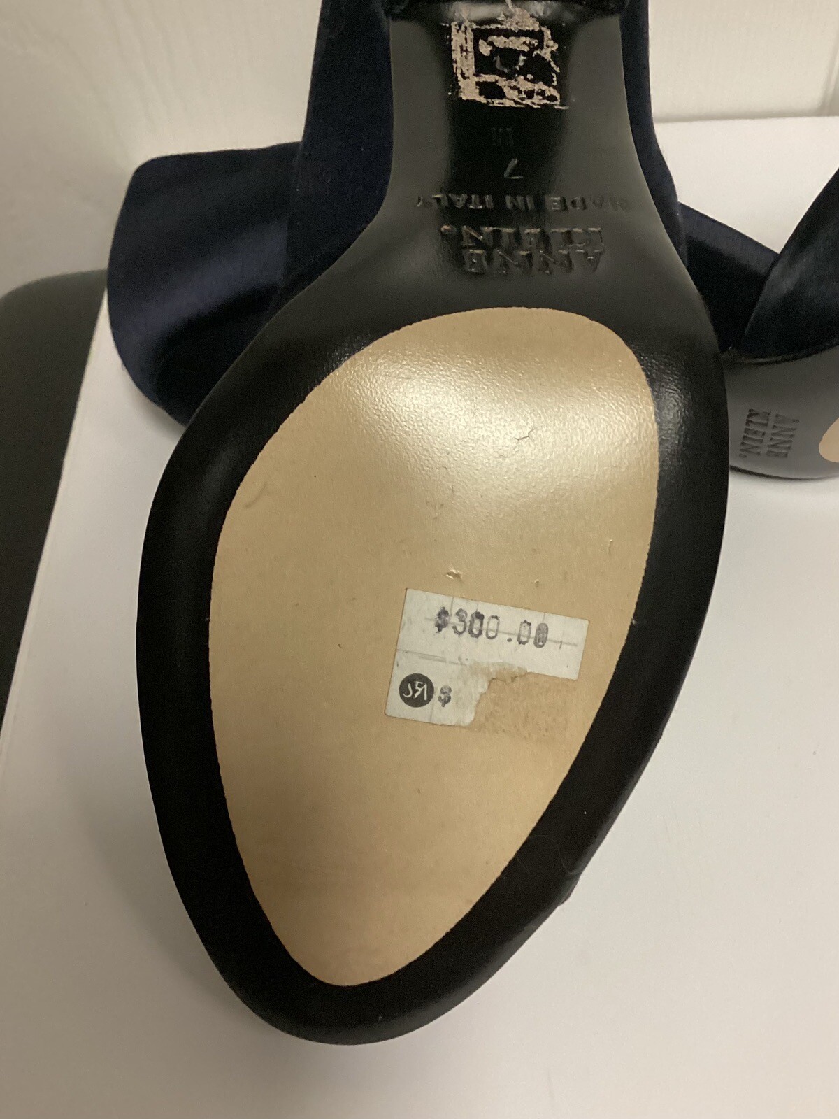 Anne Klein Italy $300 Vtg Open Toe Navy Satin Crystal Bows Heels Shoes Size 7