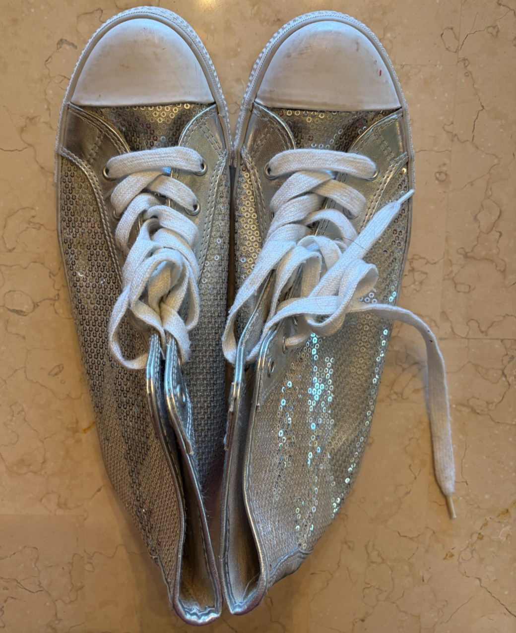 Gotta Flurt Silver Sequin High Top Sneakers Women’s Sz 10 Chuck Style