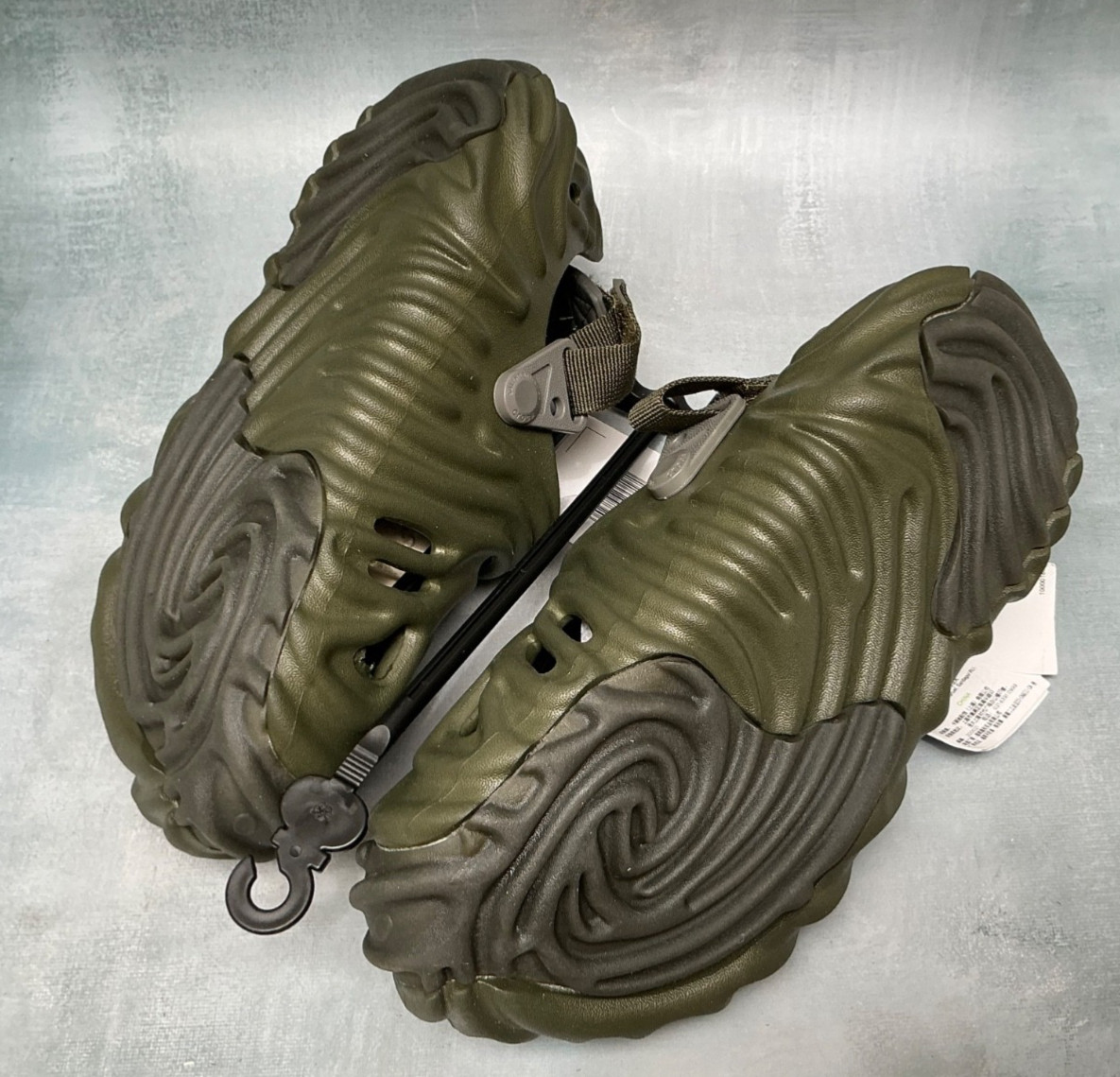 Crocs Salehe Bembury Pollex Cucumber Army Green Clog W/8 M/6 NWT