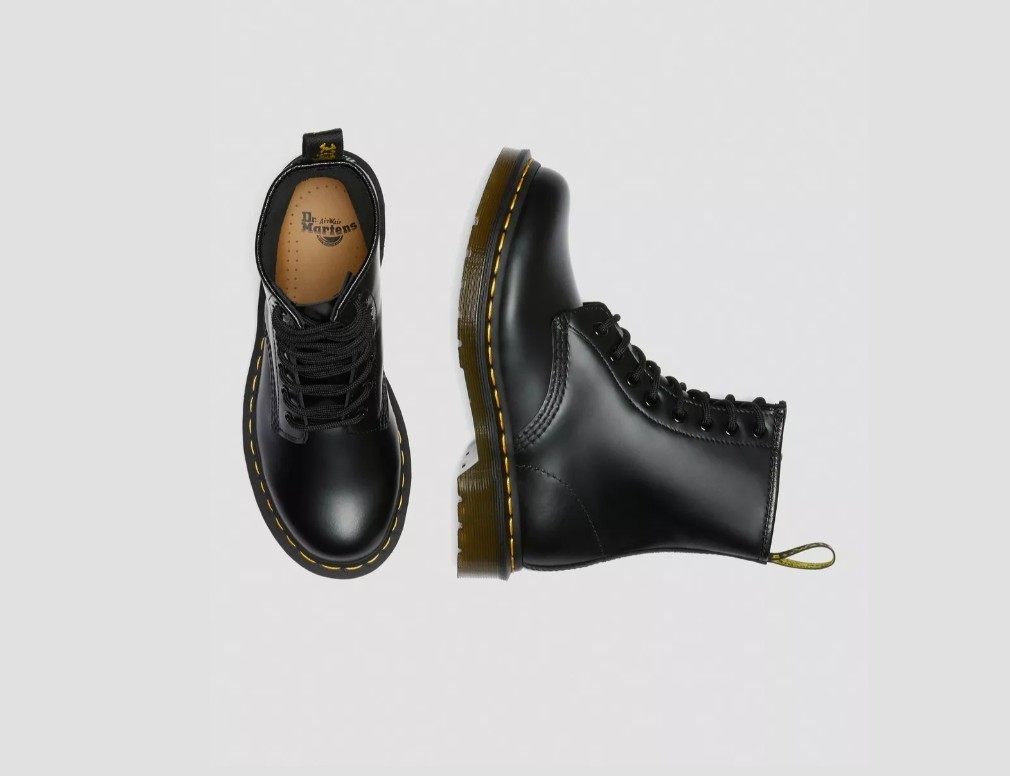 NEW – Dr Martens 1460 Women’s 6 – Smooth Leather Lace Up Boots