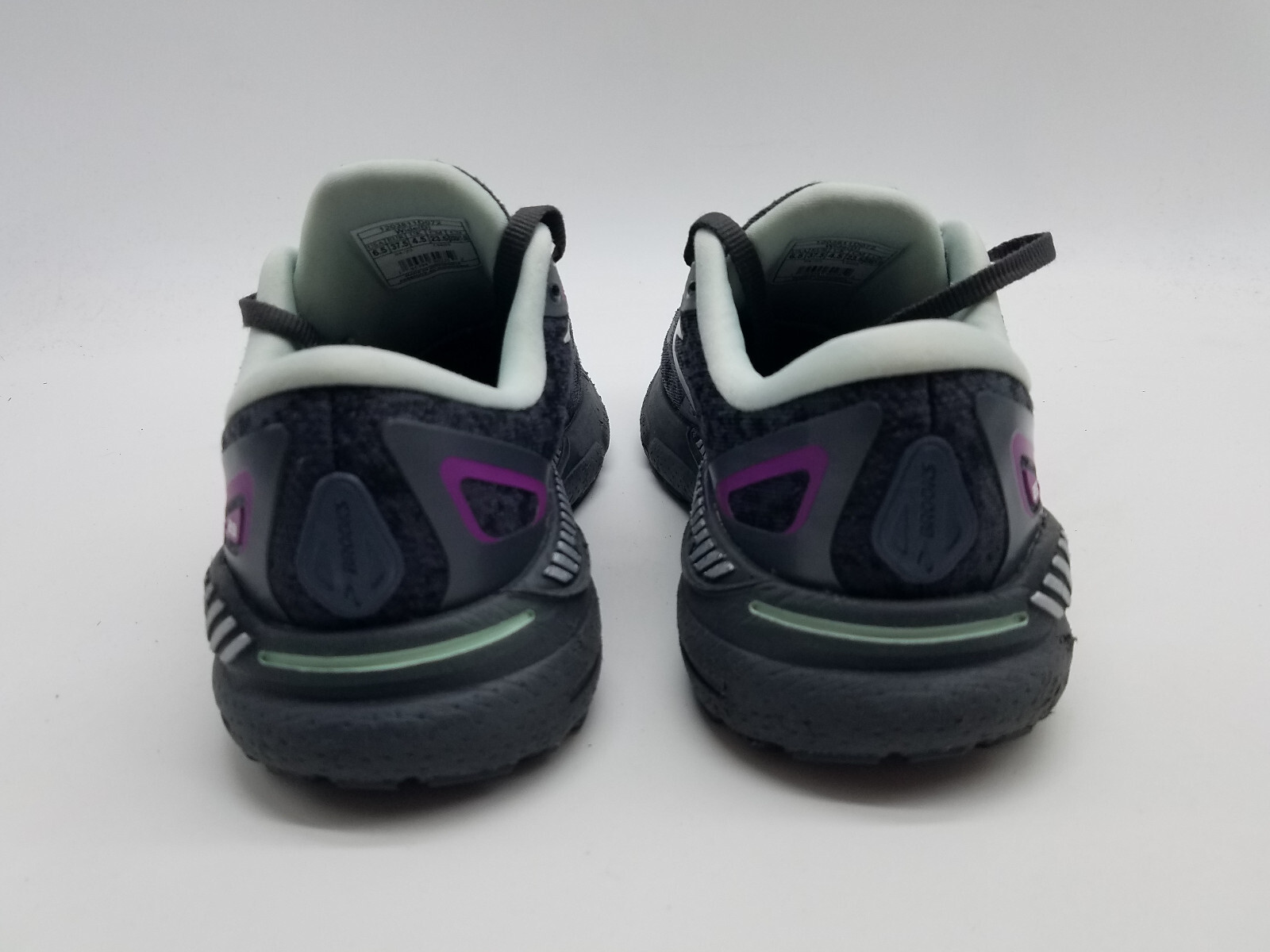 Brooks Adrenaline GTS 23 Women’s Size 6.5 D (Wide) Running Shoes *See desc