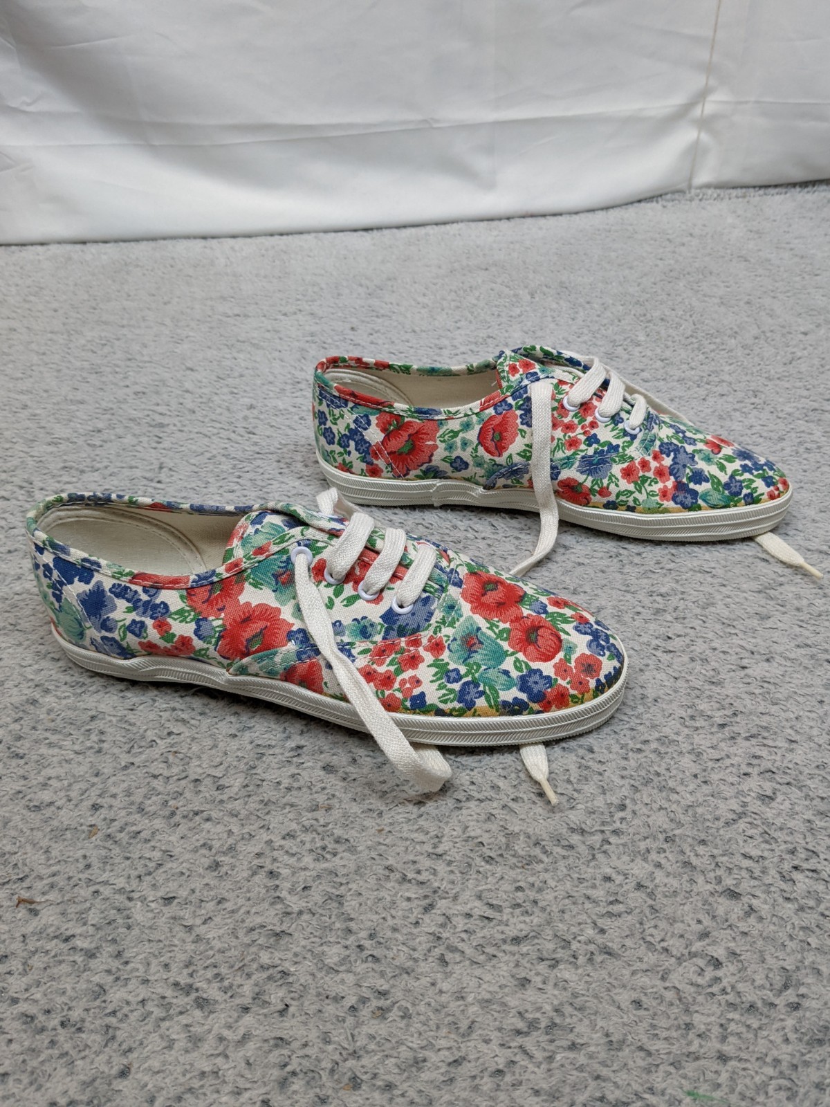Vtg 90s Coasters Floral Canvas Sneakers Womens Size 6 Cottagecore Lace Up NIB