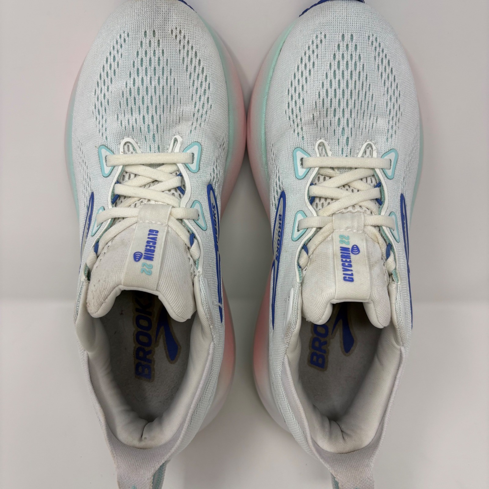 Brooks Glycerin 22 Women’s Size 7.5 White Blue Running Shoes (1204341B110)