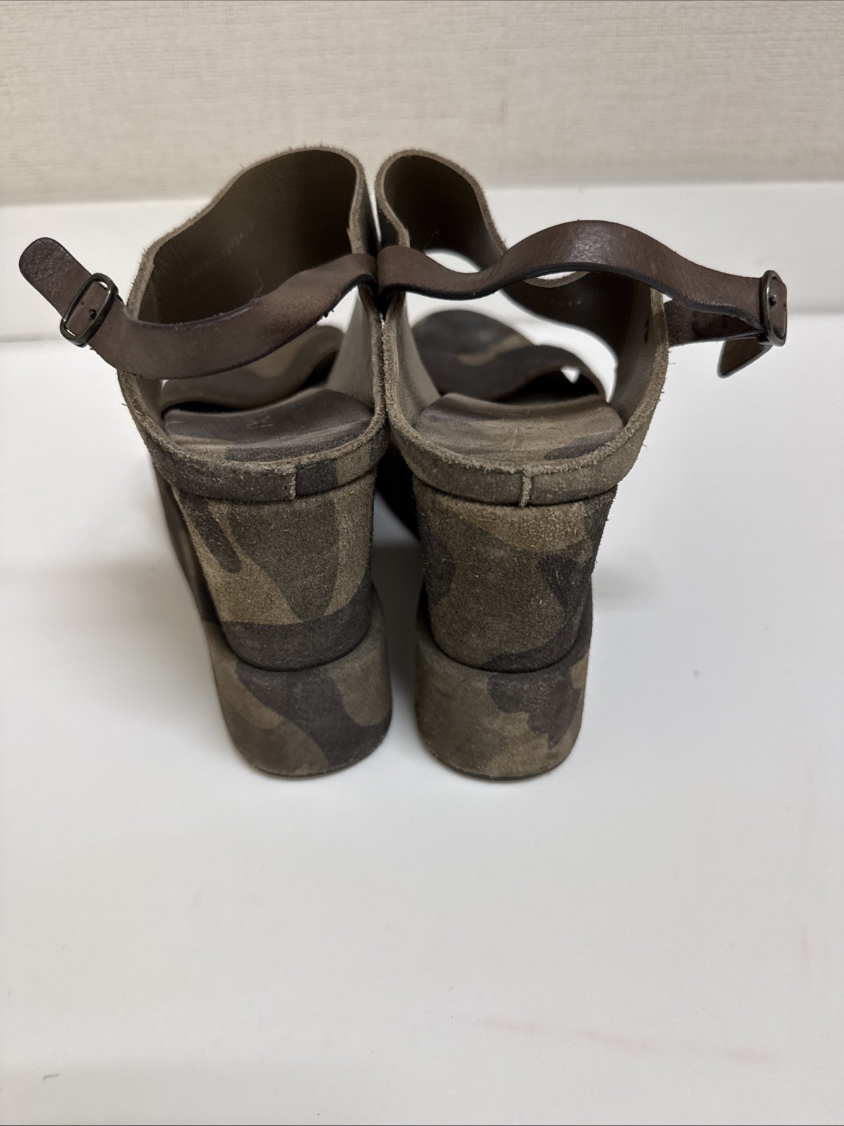 Pedro Garcia Federica Preowned Wedge Camo Green Sandals – US 8.5/ 39