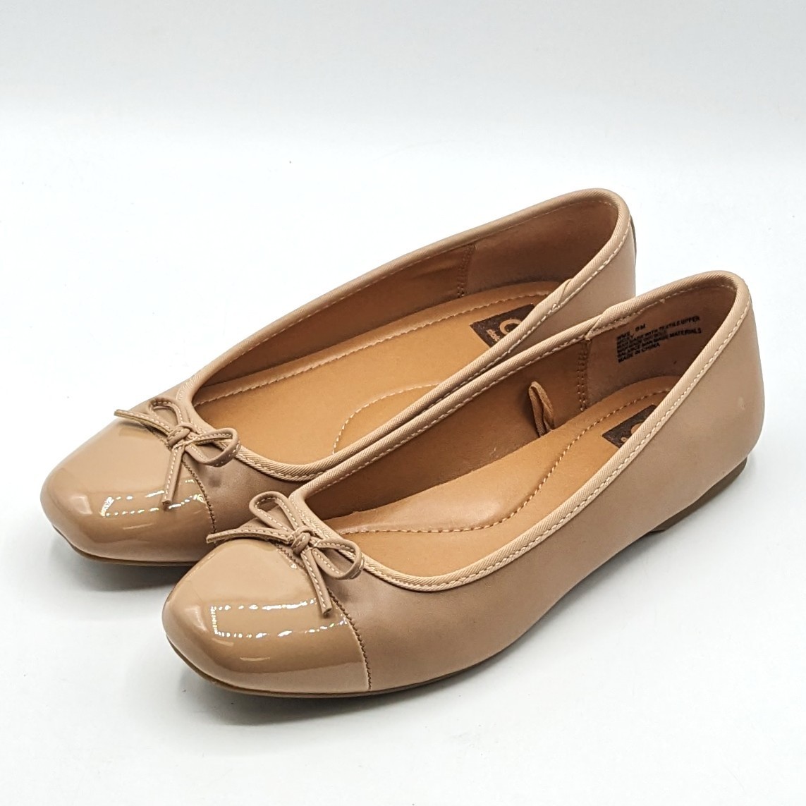 dv by Dolce Vita “Moxy” Classic Office Shoe Cushioned Ballet Flat (Café) NEW
