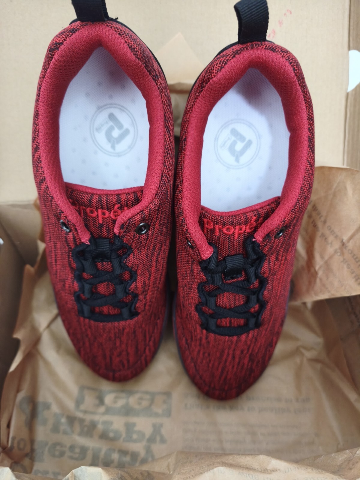 Propet Travelactiv Lace Up Womens Size 6 AA_N Sneakers Shoes W5102 Black/Red