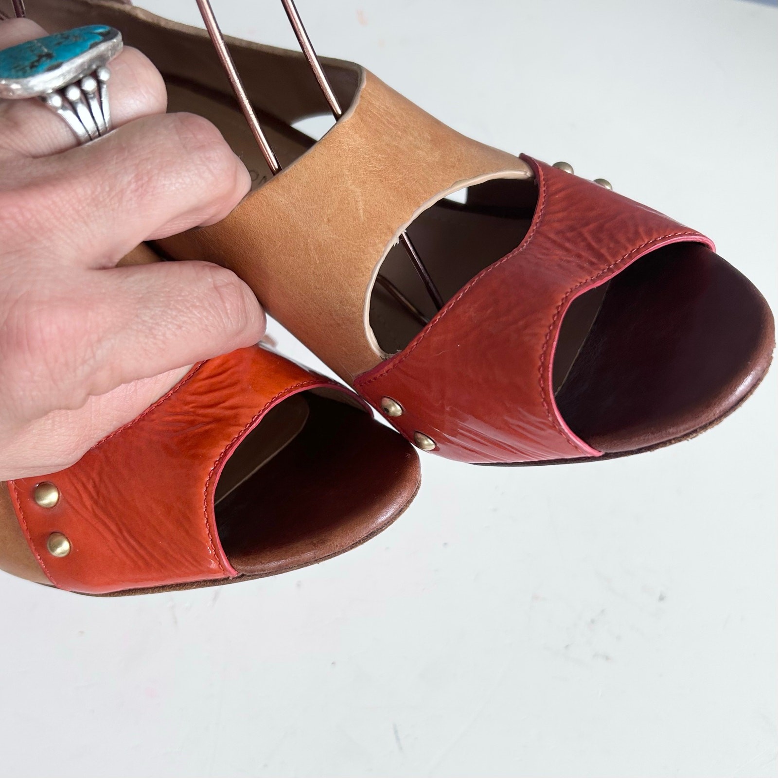 Sigerson Morrison heels size 9 colorblock orange wood Scandinavian studded MCM