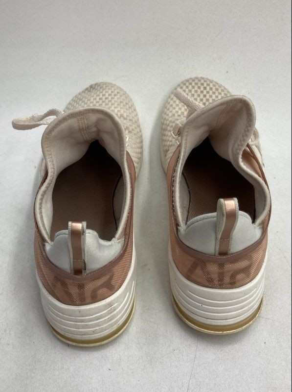 Nike Air Max Bella TR 2 Guava Ice Rose Gold Women’s Training Shoes Size 8.5