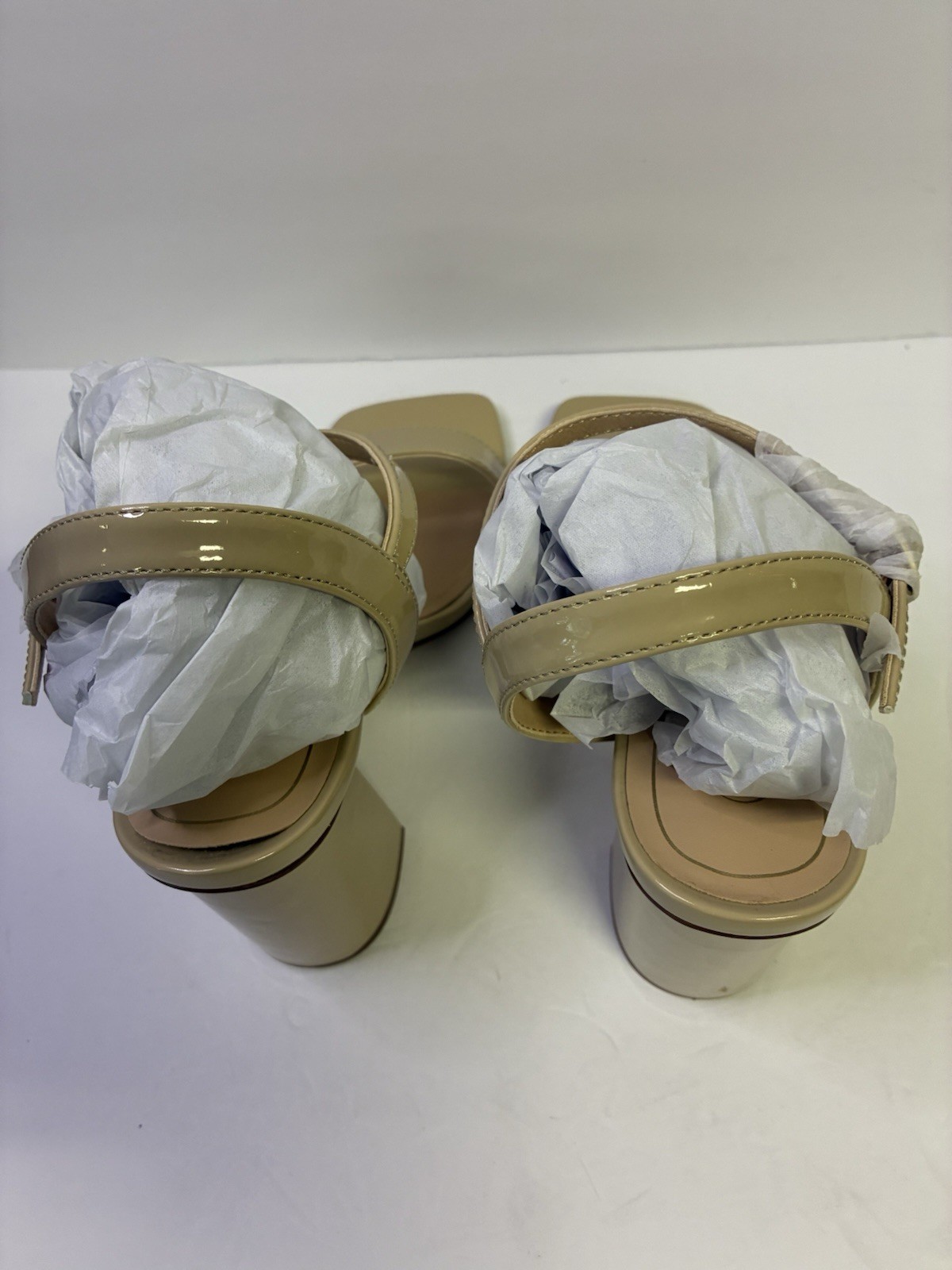 Journee Tivona-WD Tan Patent Sandals Womens 9W Wide New